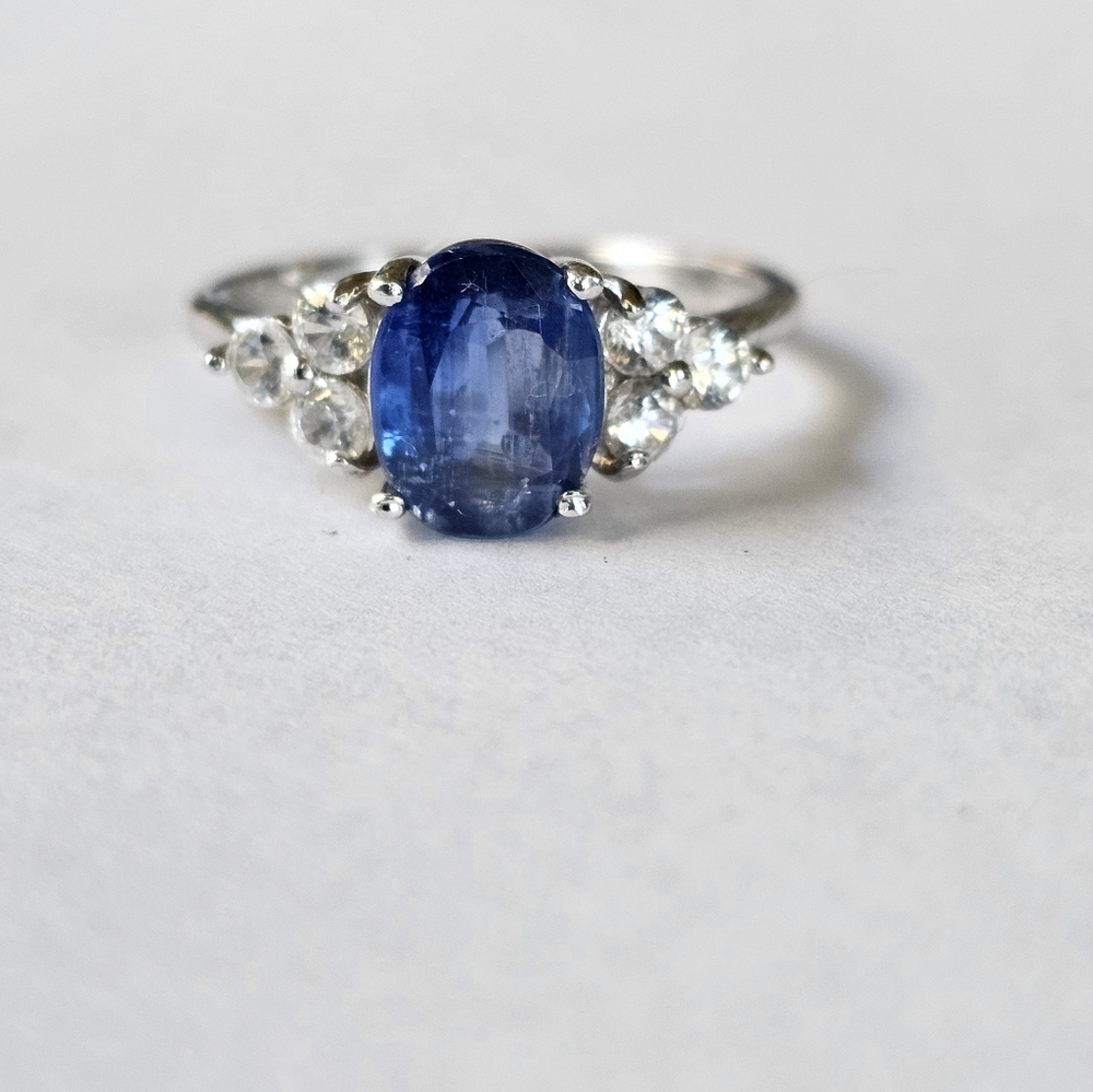 Exquisite Blue Kyanite & White Zircon Ring in Sterling Silver Size 8! 💙 - Picture 4 of 10